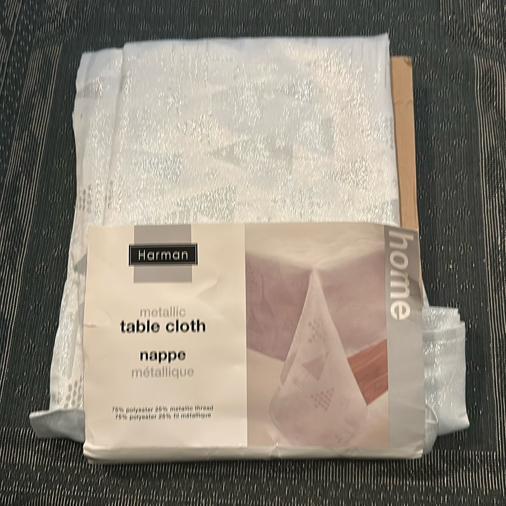 Table cloth